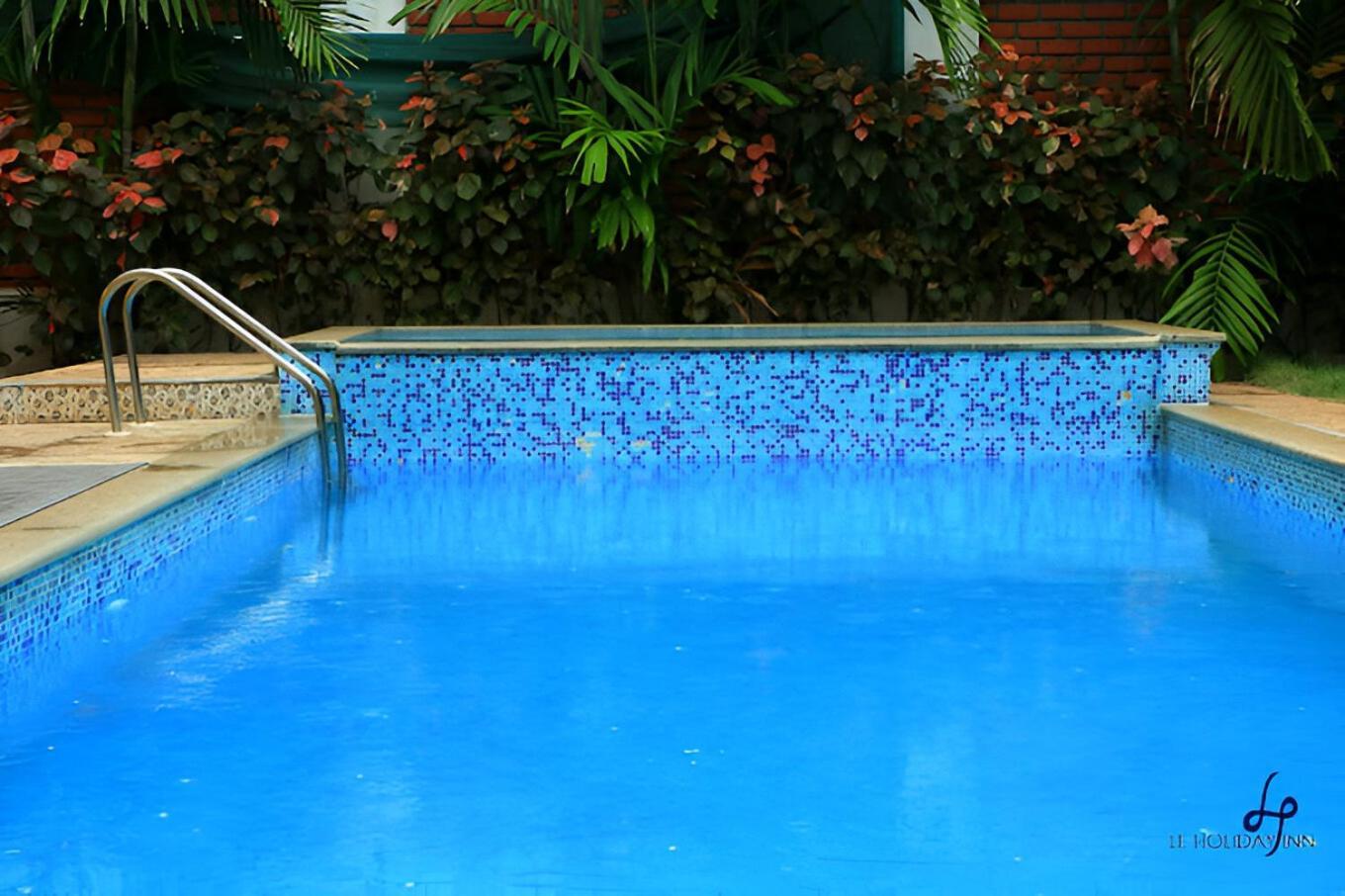 Le Holiday Inn Pondicherry Ngoại thất bức ảnh