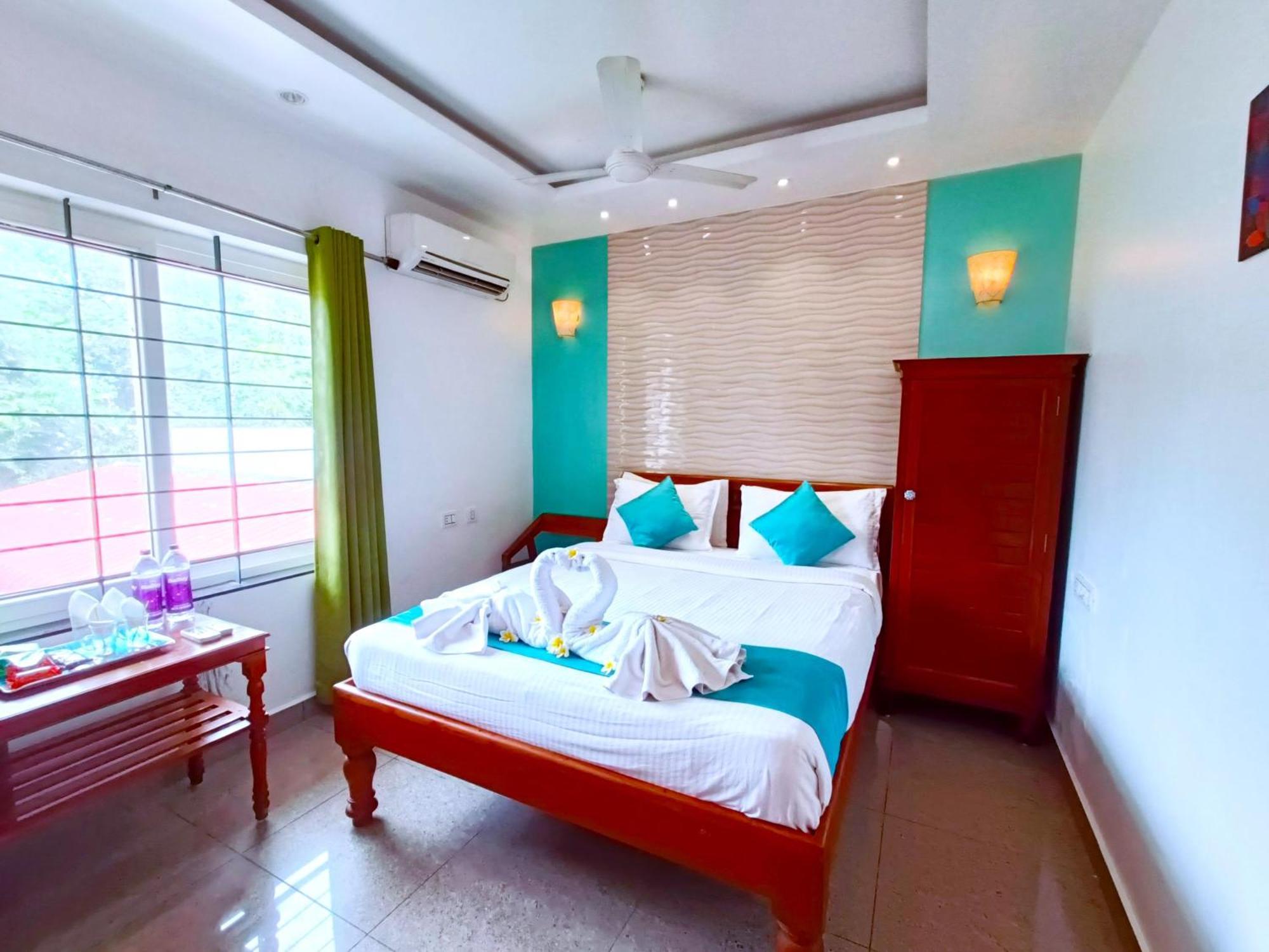 Le Holiday Inn Pondicherry Ngoại thất bức ảnh